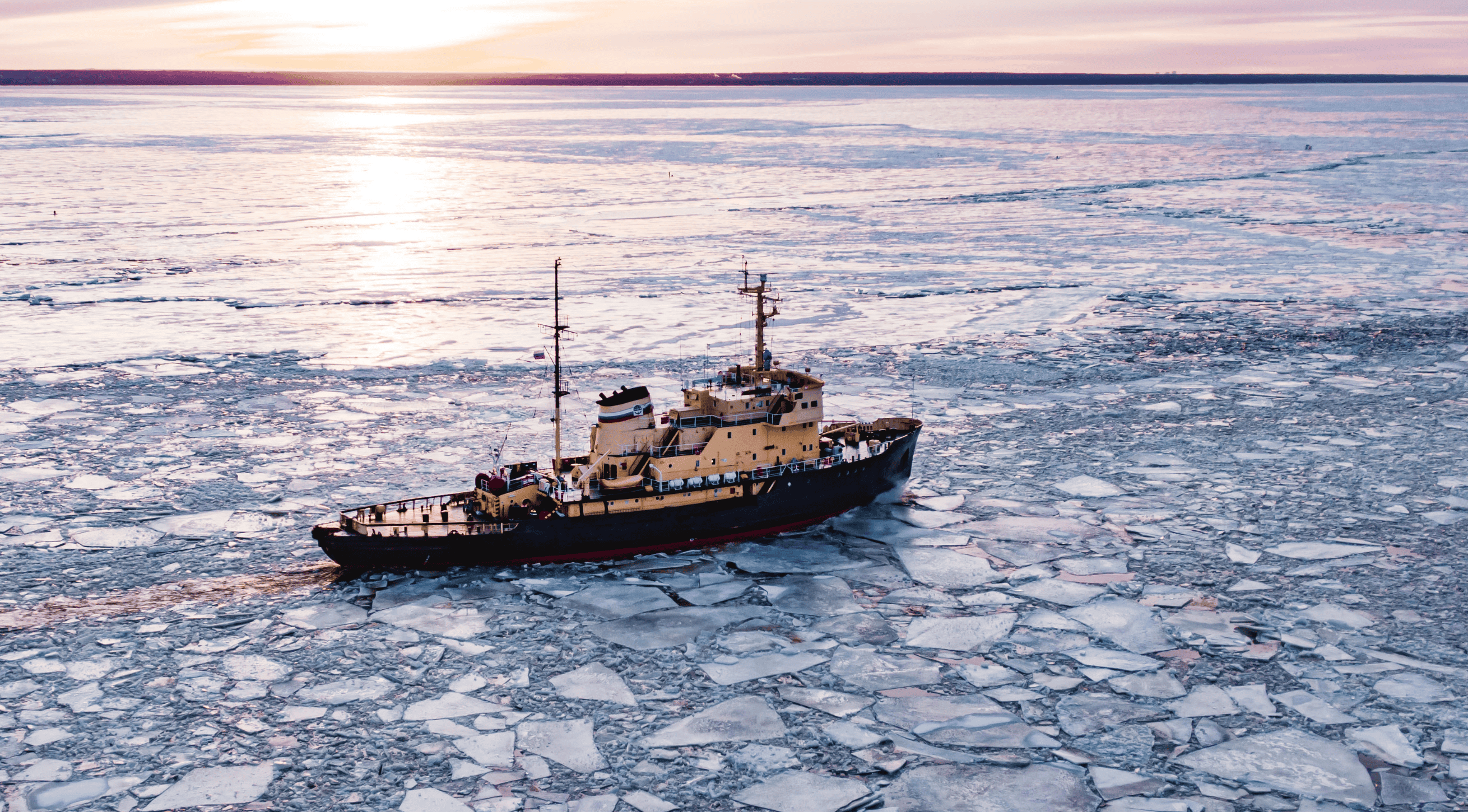 Zimowa przygoda na granicy fińskiej i szwedzkiej Laponii
